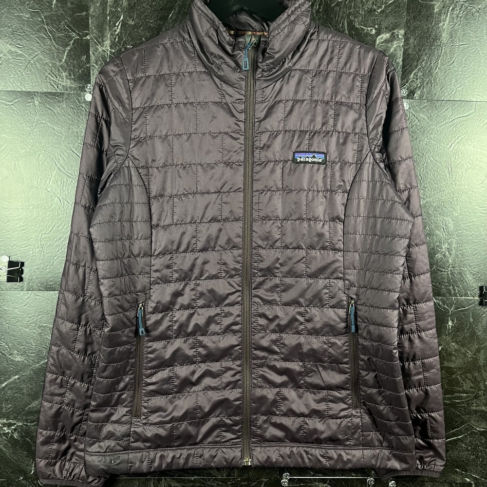 Patagonia Women's Purple Nano Puff Primaloft Jacket Medium -NWOT